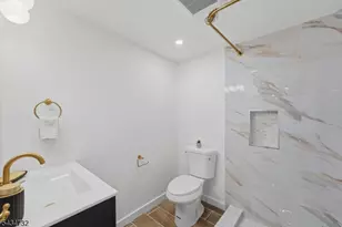 166 Lincoln St, Montclair, NJ 07042 - Photo 21