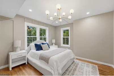 166 Lincoln St, Montclair, NJ 07042 - Photo 13
