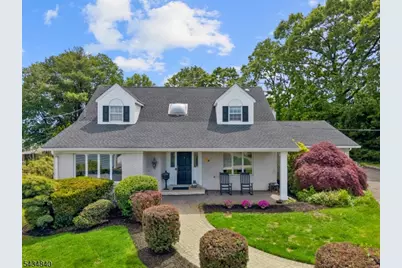 70 Lennon Pl, Clifton, NJ 07013 - Photo 1