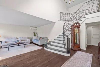 70 Lennon Pl, Clifton, NJ 07013 - Photo 3