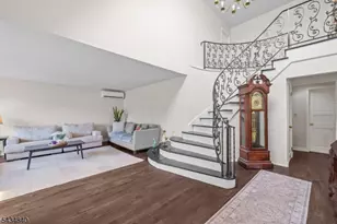 70 Lennon Pl, Clifton, NJ 07013 - Photo 3