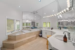 70 Lennon Pl, Clifton, NJ 07013 - Photo 15