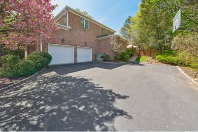 4 Fordham Rd, Livingston, NJ 07039 - Photo 3