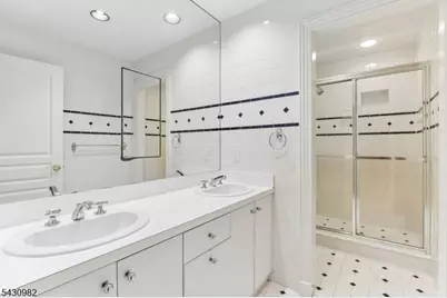 4 Fordham Rd, Livingston, NJ 07039 - Photo 33