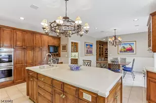 4 Fordham Rd, Livingston, NJ 07039 - Photo 17