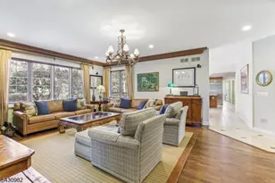 4 Fordham Rd, Livingston, NJ 07039 - Photo 9