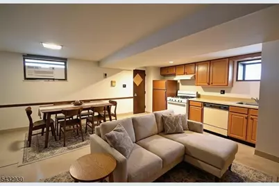 8 Witherspoon St, Nutley, NJ 07110 - Photo 43