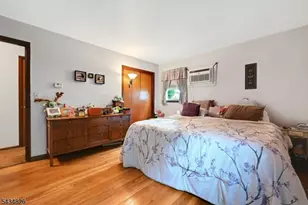 347 Chestnut Ave, South Hackensack Township, NJ 07606 - Photo 19