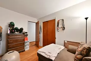 347 Chestnut Ave, South Hackensack Township, NJ 07606 - Photo 21