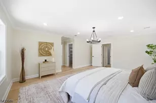 31 Ridgeview Ave, West Orange Township, NJ 07052 - Photo 15