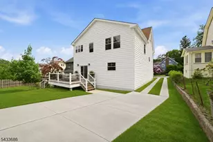 31 Ridgeview Ave, West Orange Township, NJ 07052 - Photo 35