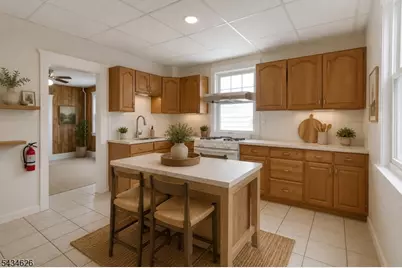 17 Logan Pl, Morristown, NJ 07960 - Photo 9
