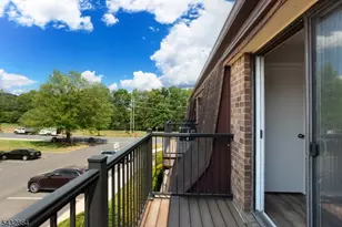 504 Nottingham Way, Raritan Township, NJ 08822 - Photo 11