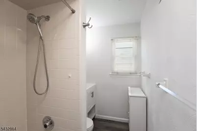 504 Nottingham Way #504, Raritan Township, NJ 08822 - Photo 5
