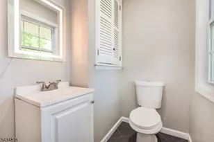 8 Wilcox Ave, Wharton, NJ 07885 - Photo 19
