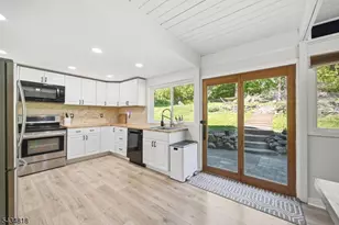 901 Wall St, Stillwater, NJ 07860 - Photo 15