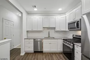144 Barrister Dr, Butler, NJ 07405 - Photo 15
