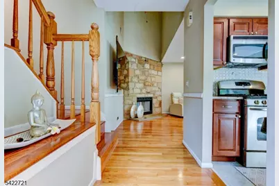 17 Independence Way, Rockaway Township, NJ 07866 - Photo 9