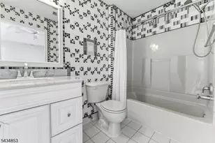 9 Sundance Way, Lopatcong Township, NJ 08865 - Photo 19