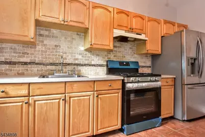 303 Hamilton Pl #A4, Hackensack, NJ 07601 - Photo 11