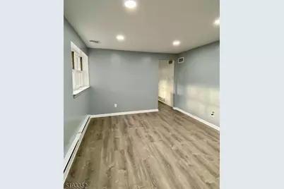126 Union St, Lodi, NJ 07644 - Photo 3