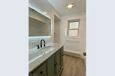 126 Union St, Lodi, NJ 07644 - Photo 5