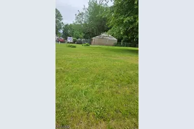270 Lafayette St, Rahway, NJ 07065 - Photo 3