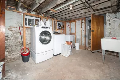 1444 Esterbrook Ave, Rahway, NJ 07065 - Photo 21