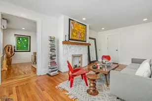 46 James St, Montclair Twp., NJ 07042 - Photo 3