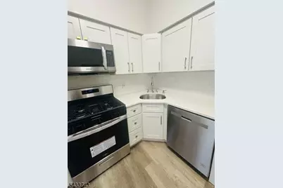 114 North Ave #1, Cranford Township, NJ 07016 - Photo 3
