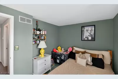 675 Bound Brook Rd, Dunellen, NJ 08812 - Photo 7