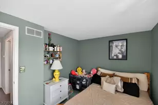 675 Bound Brook Rd, Dunellen, NJ 08812 - Photo 7
