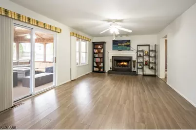 9 Mulberry Ct, Roxbury Township, NJ 07876 - Photo 13