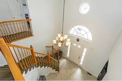 9 Mulberry Ct, Roxbury Township, NJ 07876 - Photo 3