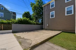 148 N 15th St, East Orange, NJ 07017 - Photo 19