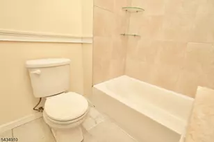 79 Chestnut St, West Orange Township, NJ 07052 - Photo 7