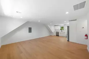 3 Meadow Rd, Edison, NJ 08817 - Photo 11