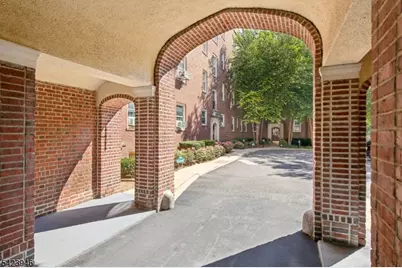 133 Summit Ave #39, Summit, NJ 07901 - Photo 3