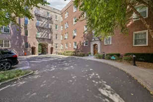 133 Summit Ave, Summit, NJ 07901 - Photo 27