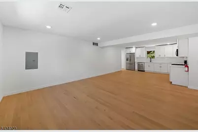 3 Meadow Rd #2, Edison, NJ 08817 - Photo 3