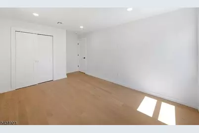 3 Meadow Rd #2, Edison, NJ 08817 - Photo 9