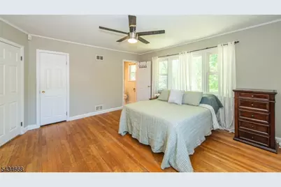 318 Highland Ave, Orange, NJ 07050 - Photo 23