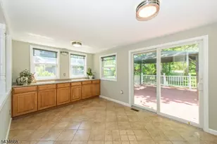 318 Highland Ave, Orange, NJ 07050 - Photo 17