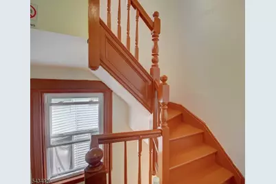 1035 Hunterdon St, Newark, NJ 07112 - Photo 17