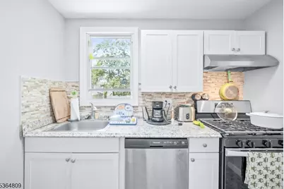 26 Hillside Ave, Chatham, NJ 07928 - Photo 11