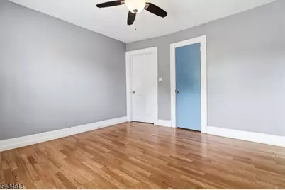 407 3rd Ave, Newark, NJ 07107 - Photo 15