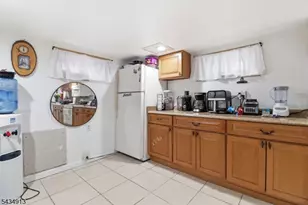 407 3rd Ave, Newark, NJ 07107 - Photo 19