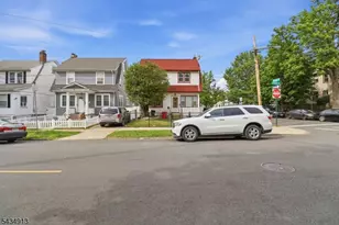 407 3rd Ave, Newark, NJ 07107 - Photo 29