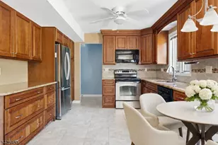 4 Gail Ct, Hillsborough Township, NJ 08844 - Photo 15