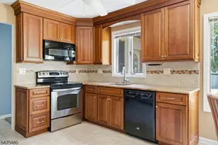 4 Gail Ct, Hillsborough Township, NJ 08844 - Photo 17